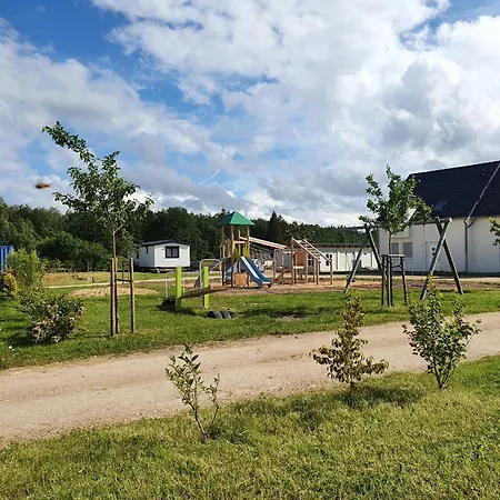 Clamping Schlaffaesser Im Wolfsschlucht Eifel Kamp alanı Prüm